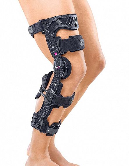Ортез на коленный сустав G031D-2 Medi, сильная фиксация купить в OrtoMir24