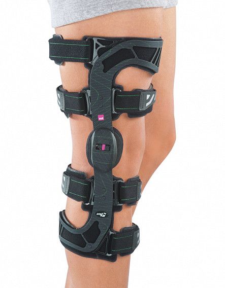 Ортез на коленный сустав G061 Medi, сильная фиксация купить в OrtoMir24